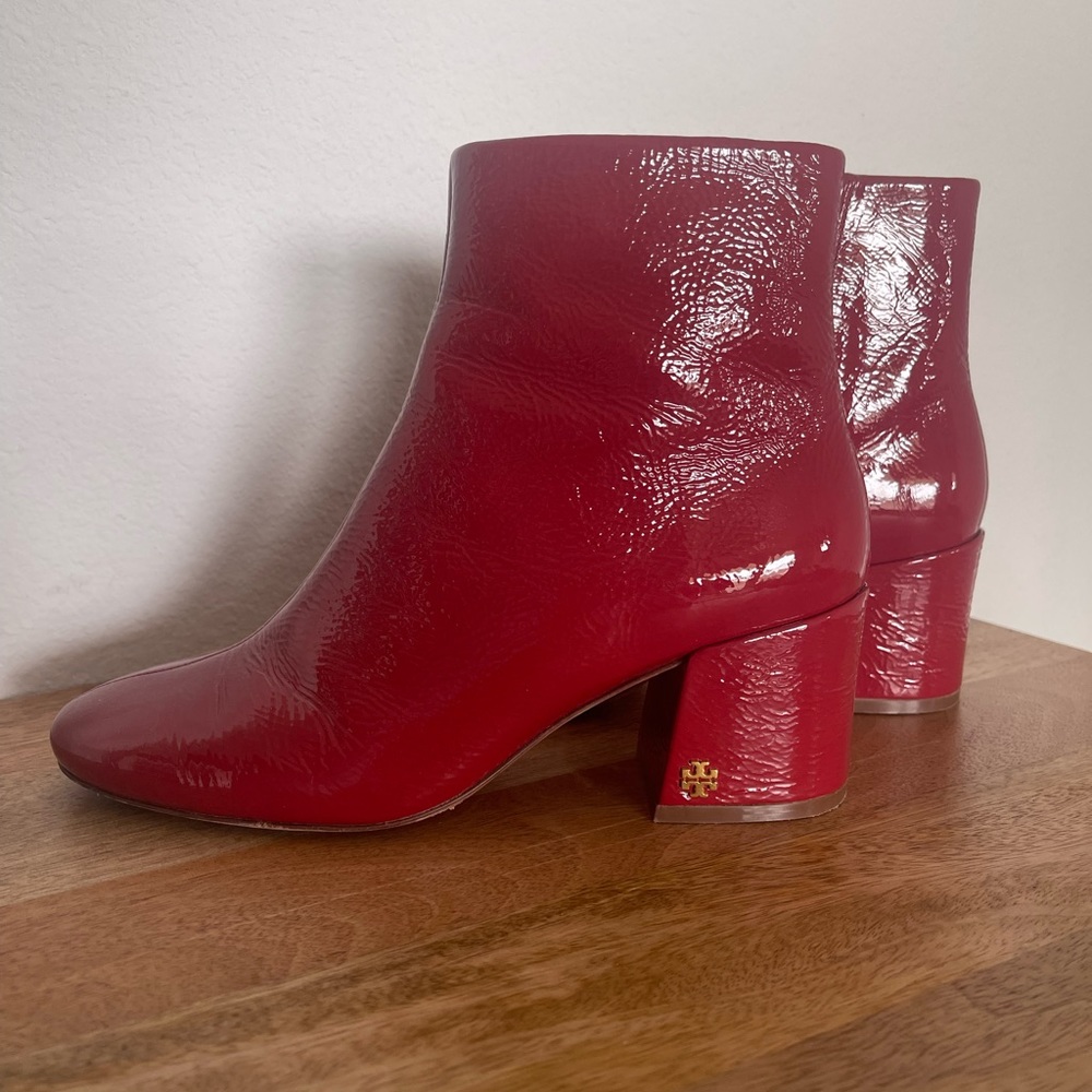 Tory Burch Boots